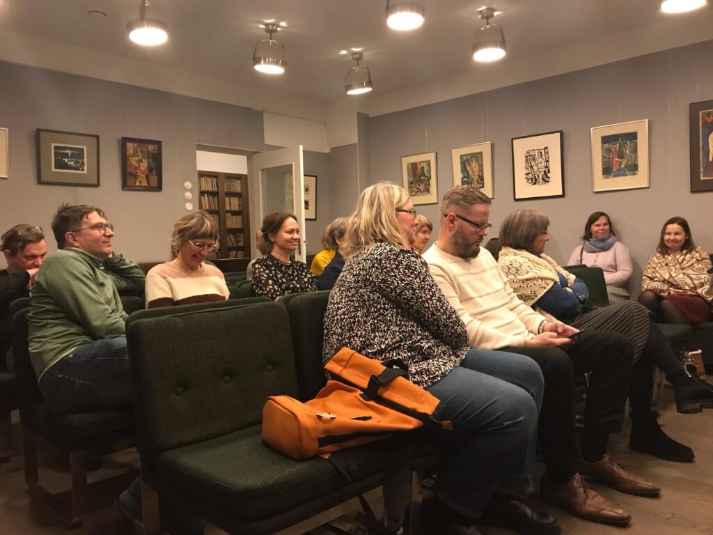 Reisikirjanduse sari: Mari Laan 2025