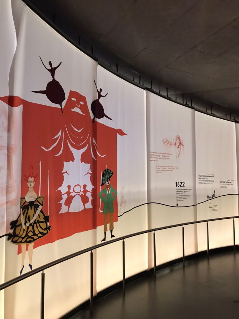 H. C. Anderseni Maja püsinäitus. Foto: Hegely Klaus.